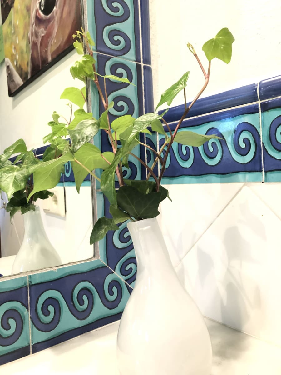 Back to La Tierra Home 32