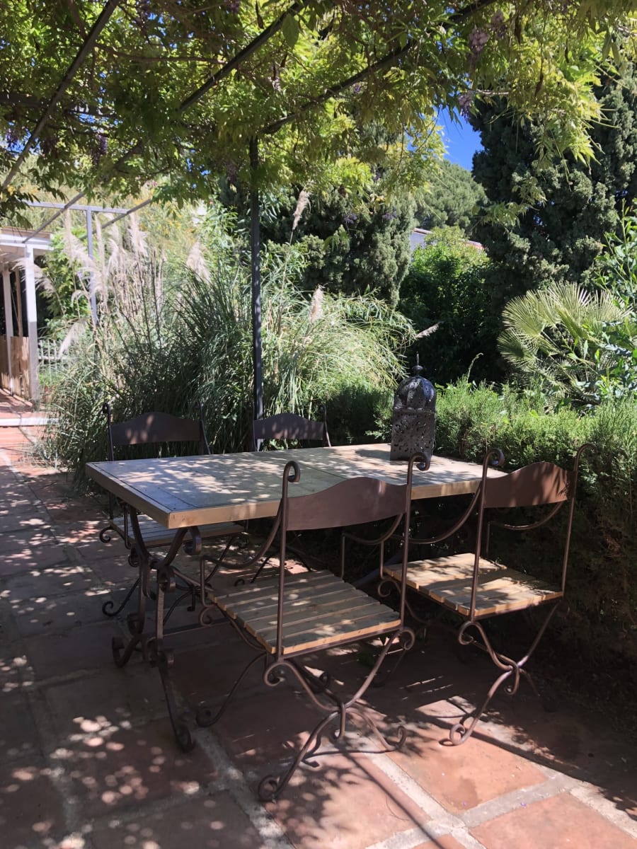 Back to La Tierra Home 37